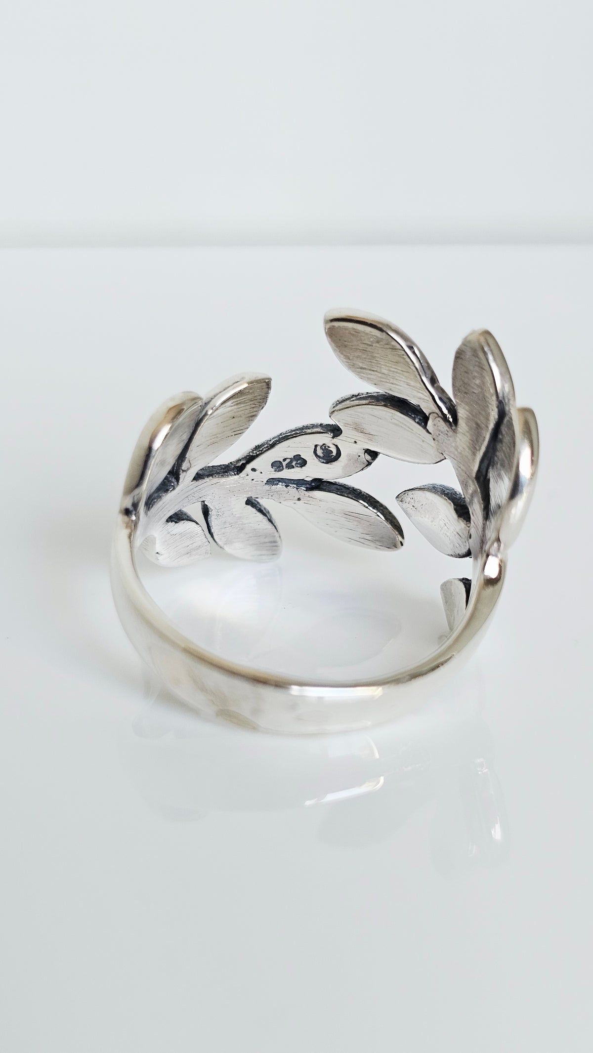 Sterling Silver Solid 925 Shield Leaf Ring - view 3