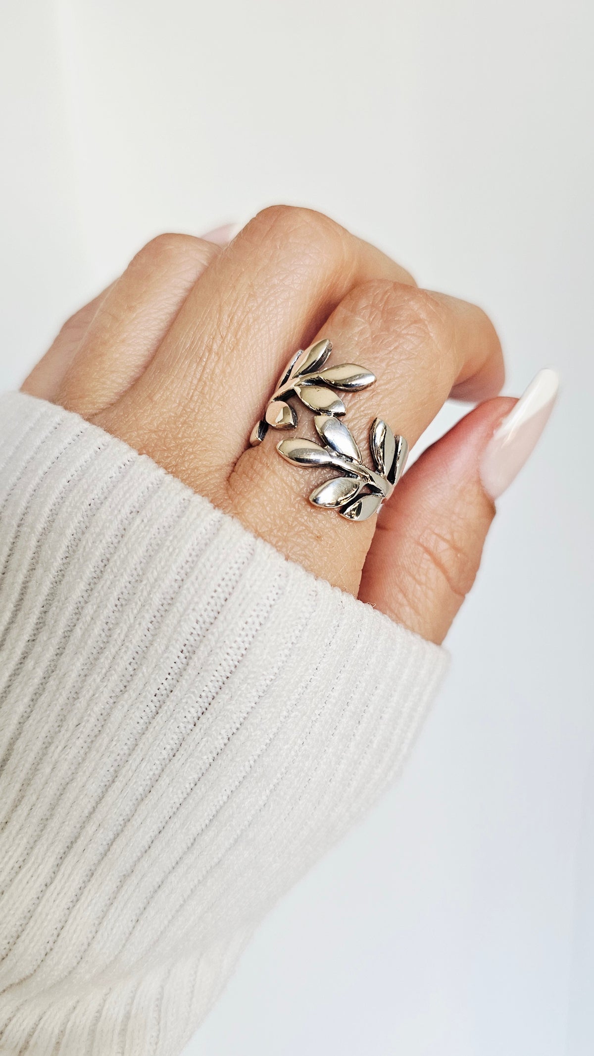 Sterling Silver Solid 925 Shield Leaf Ring - view 6