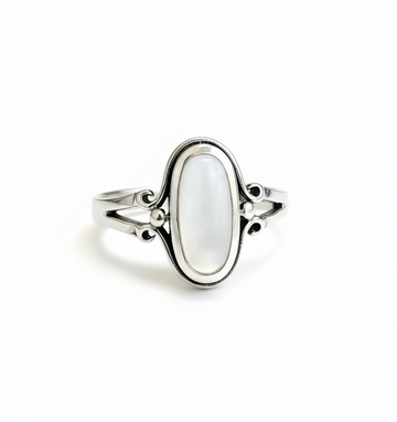 Sterling Silver Mother of Pearl Oval Stone Ring
