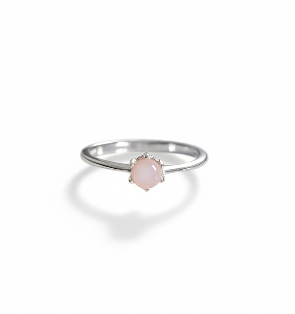 Sterling Silver Natural Pink Mother of Pearl Ring