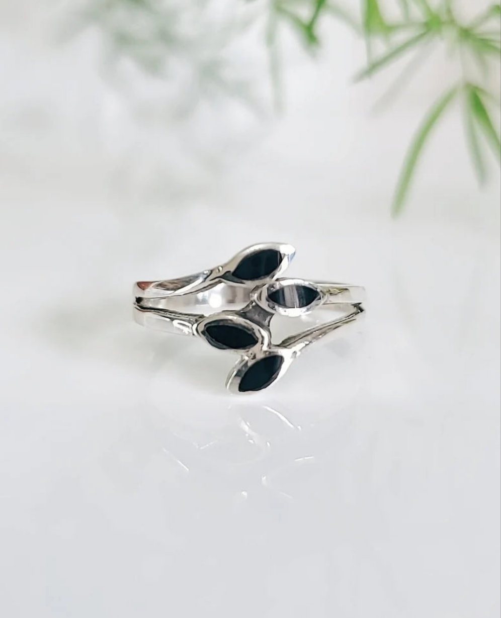 Sterling Silver Onyx Leaf Ring - view 10