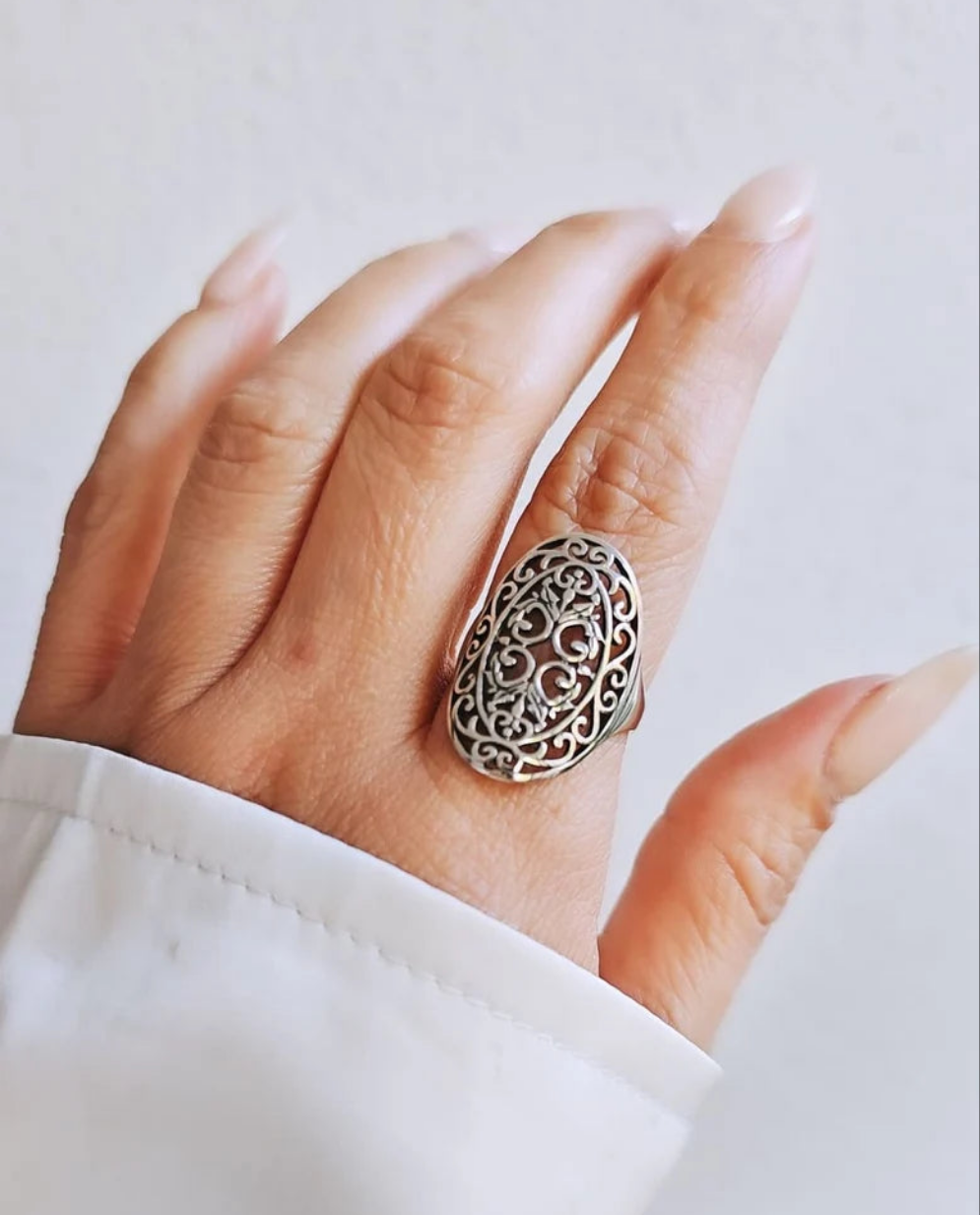 Sterling Silver Shield Filigree Ring - view 2