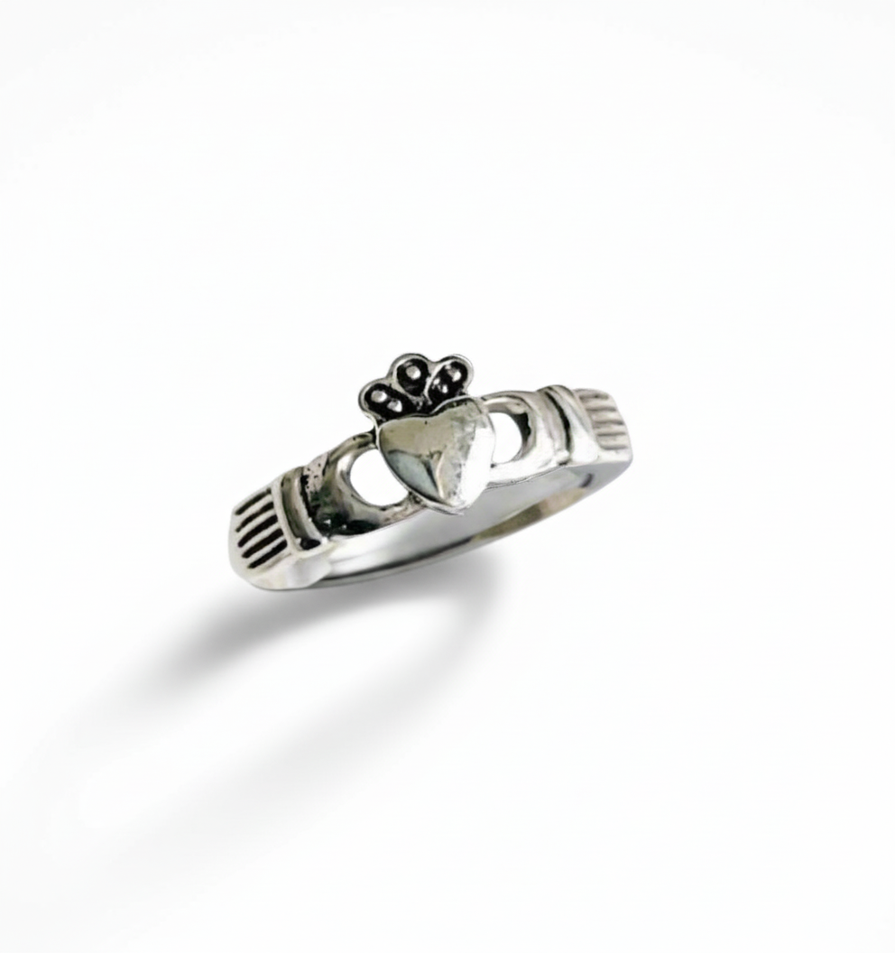Sterling Silver Dainty Claddagh Toe Ring