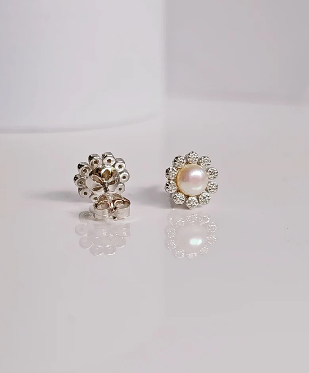 Sterling Silver 925 Fresh Water Pearl Flower Stud Earrings - view 7