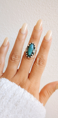 Sterling Silver Vintage Oval Turquoise Bali Ring - view 9