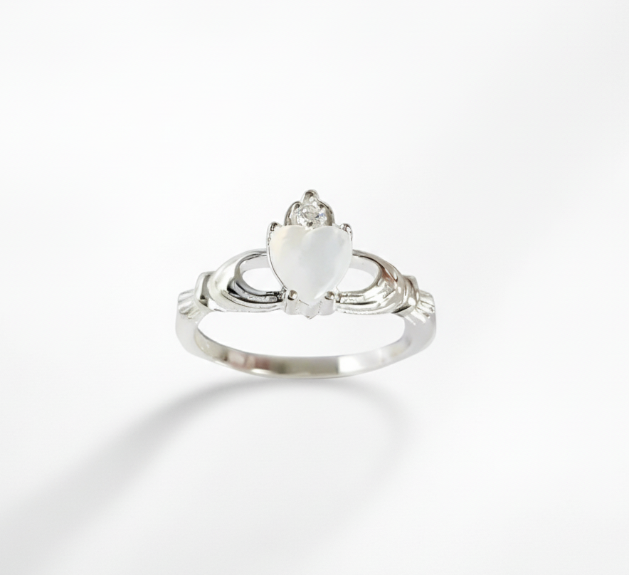 Sterling Silver Mother of Pearl Claddagh Ring