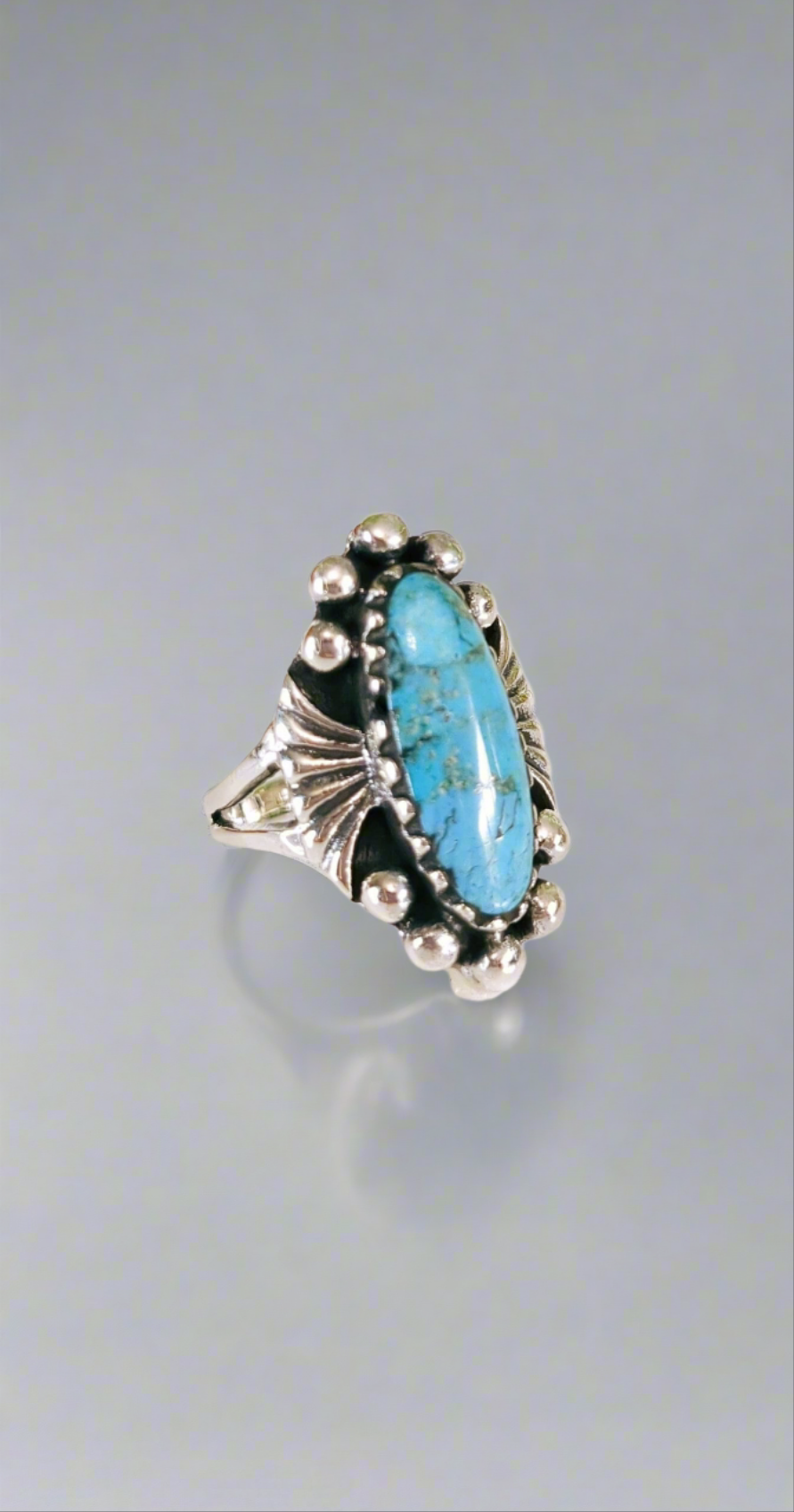 Sterling Silver Vintage Oval Turquoise Bali Ring - view 8