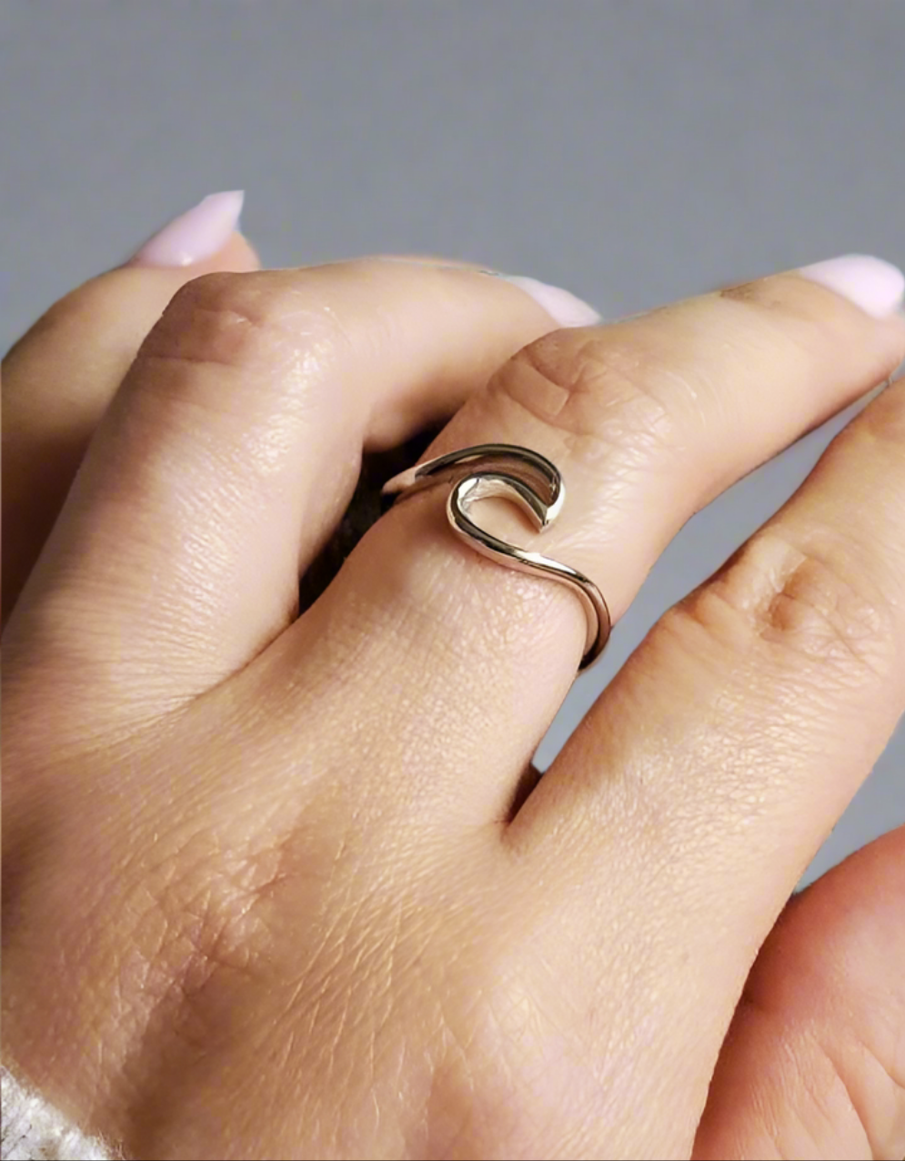Sterling Silver Rolling Wave Ring - view 4