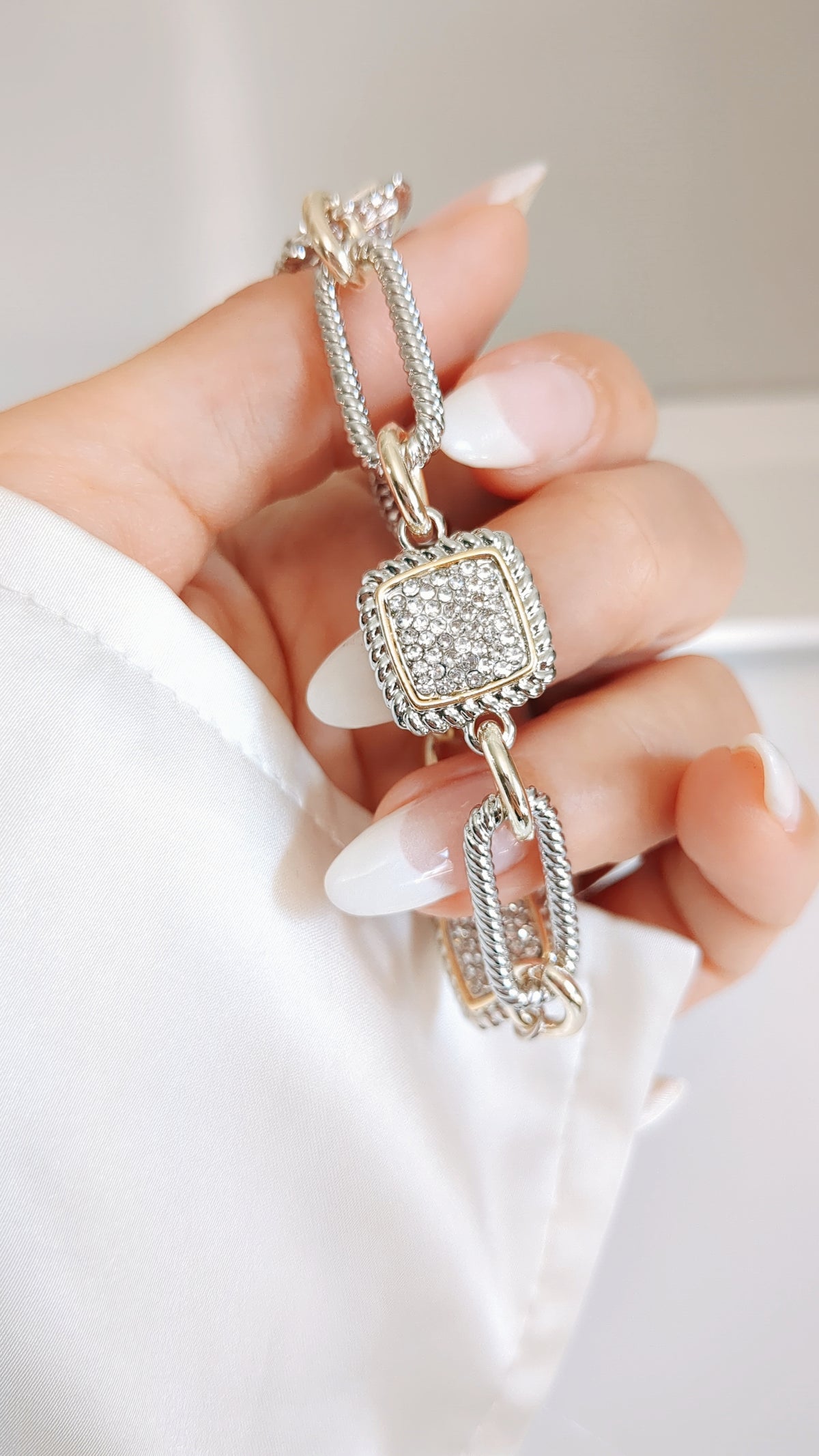 Chain Link Toggle Bracelet