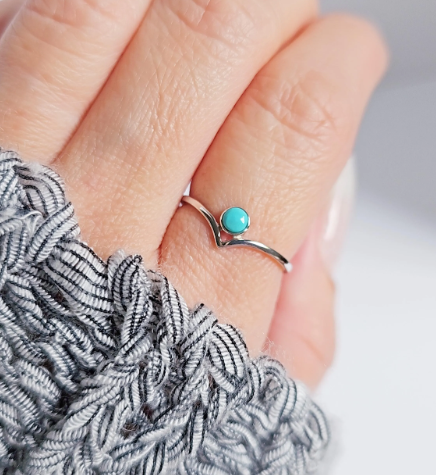 Sterling Silver Turquoise Chevron Ring
