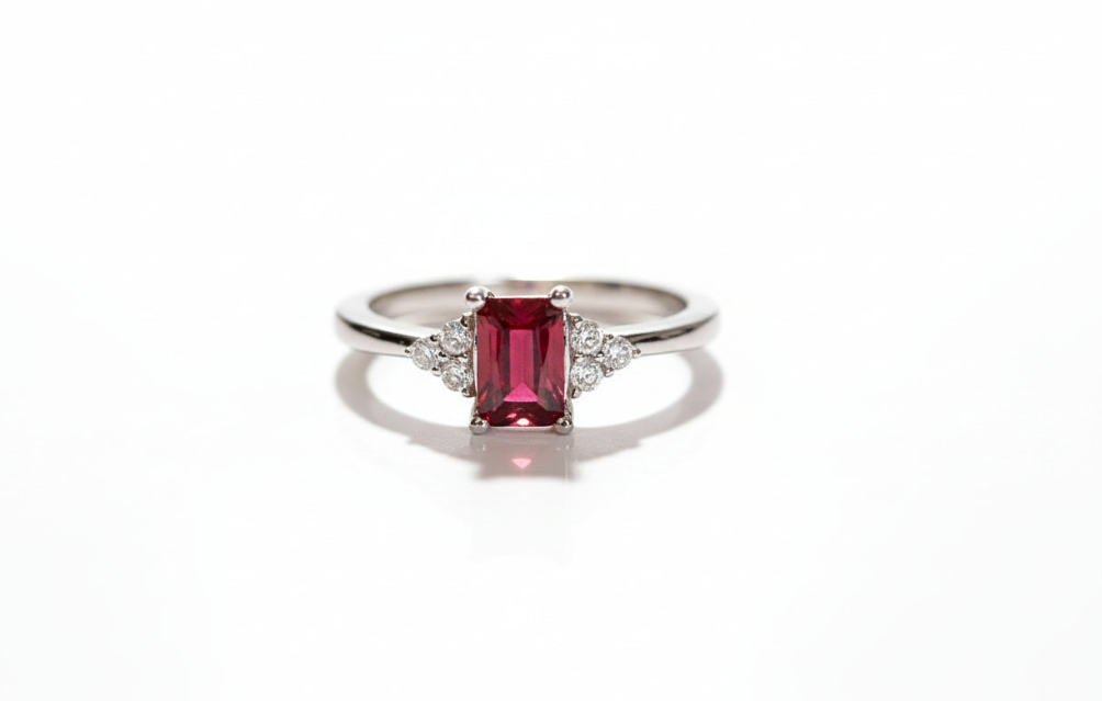 Sterling Silver Red Garnet Ring - view 6
