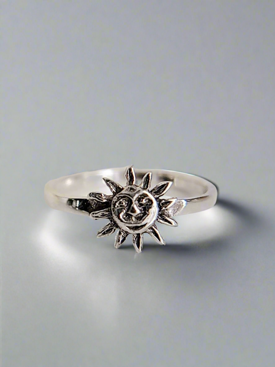 Sterling Silver Dainty Sun Ring - view 5