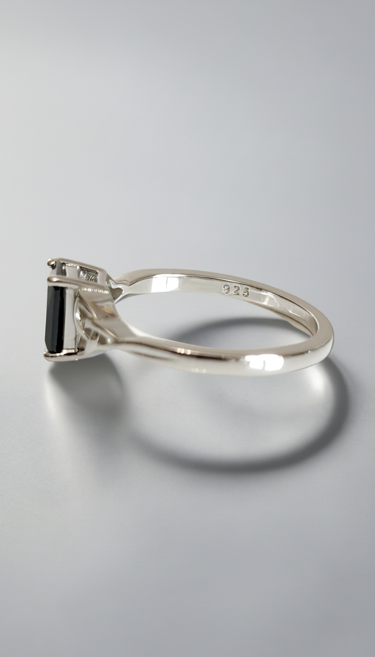 Sterling Silver Onyx Celtic Ring - view 5