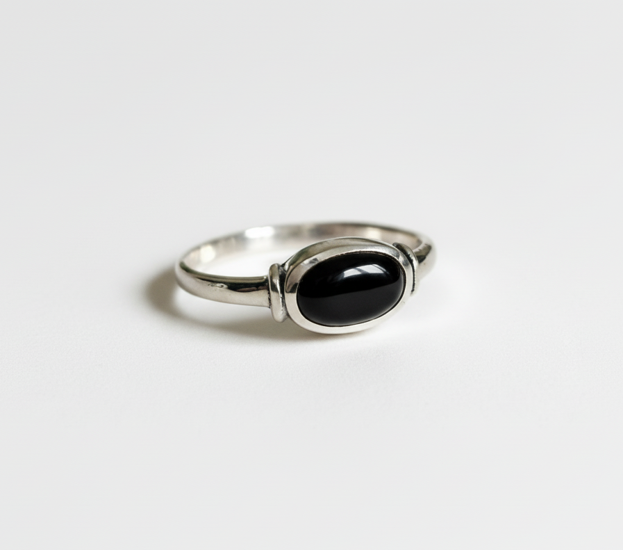 Sterling Silver 925 Oval Onyx Ring