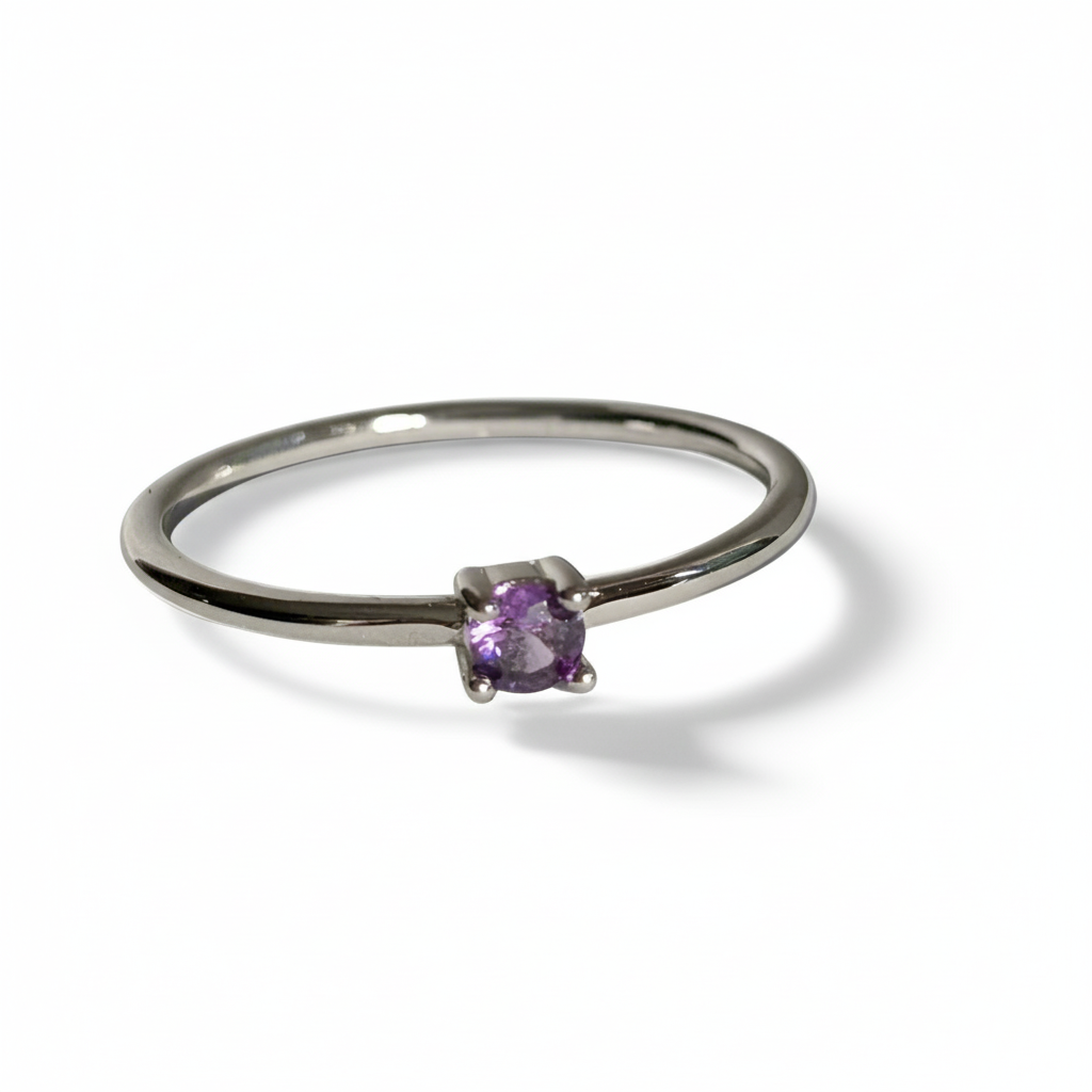 Sterling Silver Solitaire Amethyst Ring