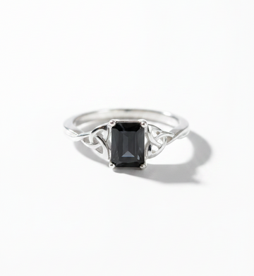 Sterling Silver Onyx Celtic Ring