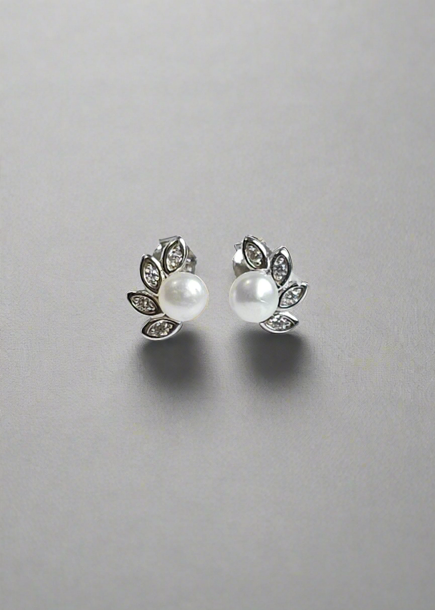 Sterling Silver 925 Dainty Pearl Fan Stud Earrings - view 5