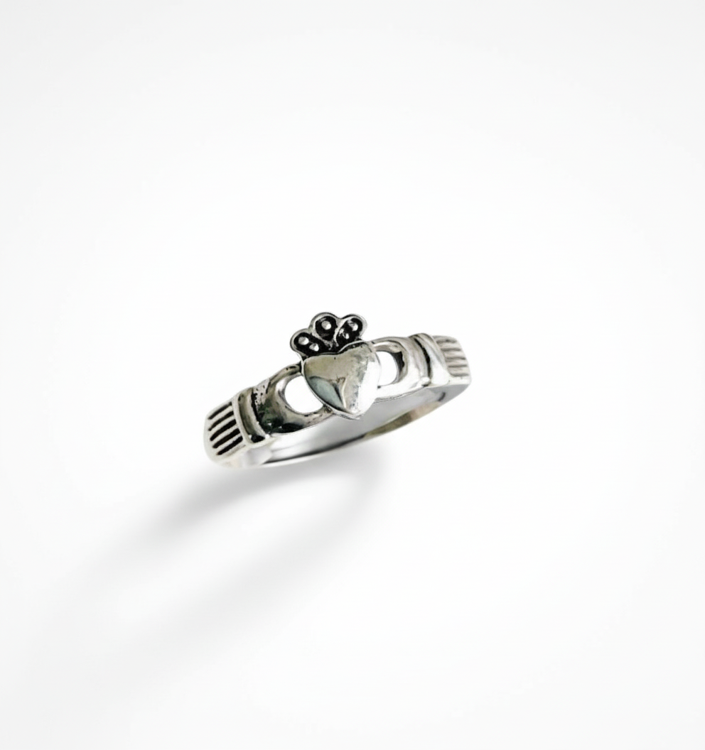 Sterling Silver Dainty Claddagh Toe Ring - view 3
