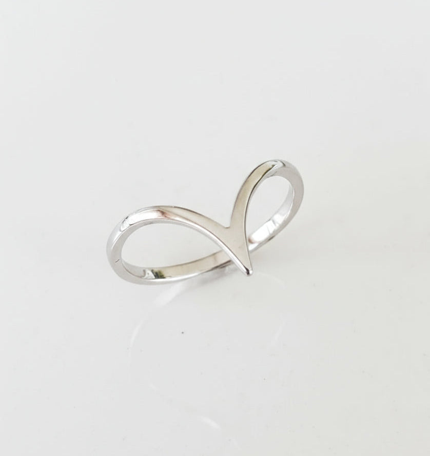 Sterling Silver Dainty Chevron Ring