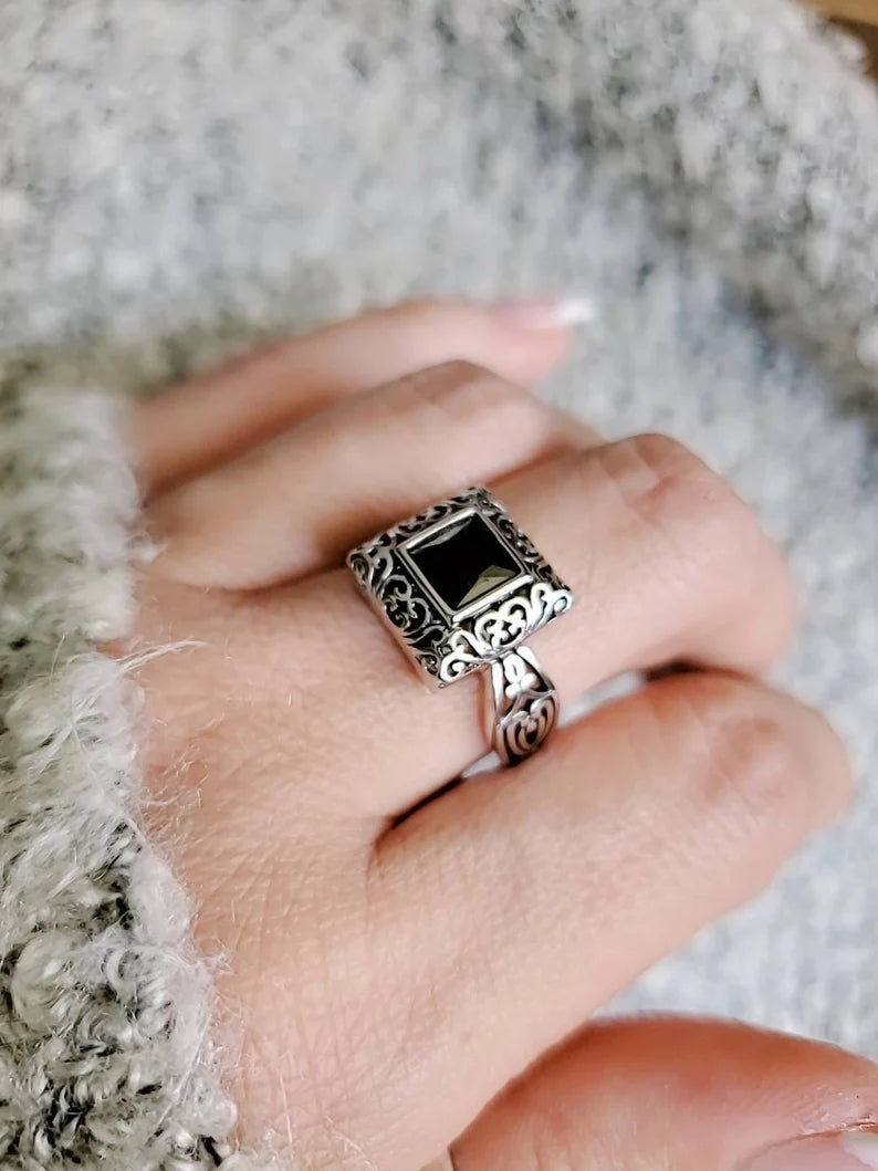 Sterling Silver Bali Square Onyx Ring - view 8