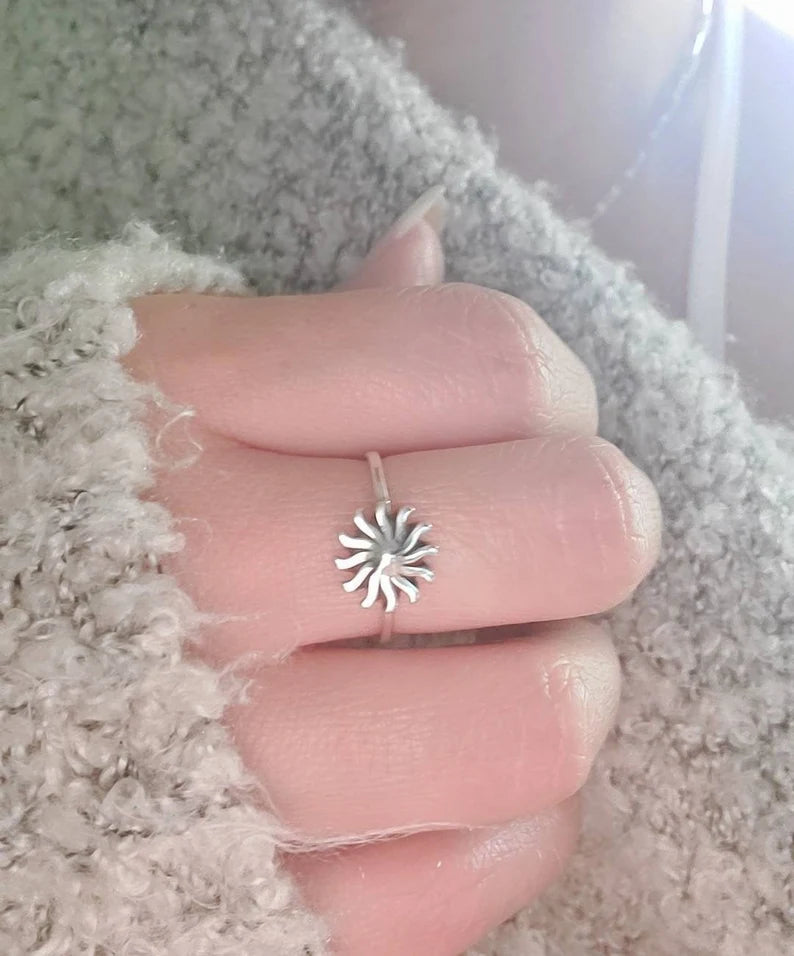 Sun rays Sterling Silver Ring - view 3