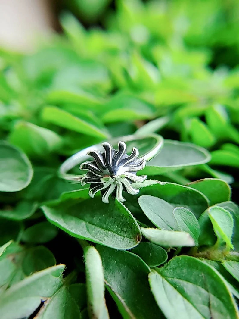 Sun rays Sterling Silver Ring - view 2
