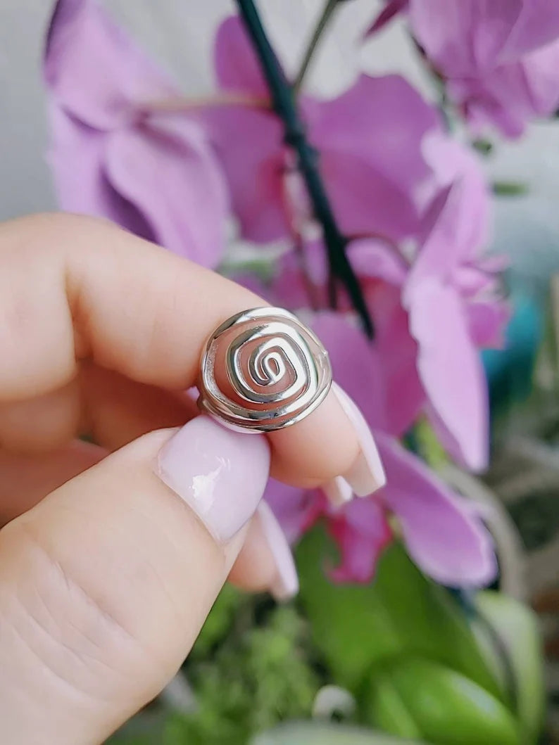 Sterling Silver Spiral Ring - view 7