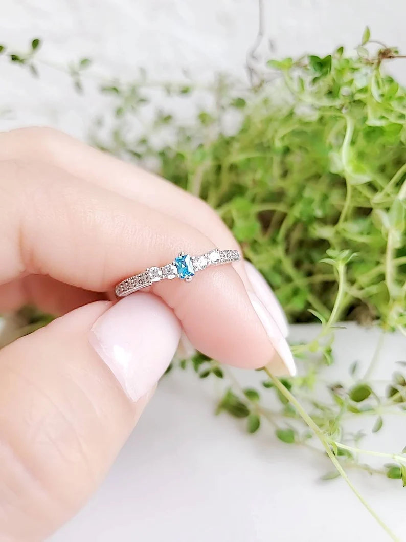 Sterling Silver Genuine Aquamarine Ring - view 8