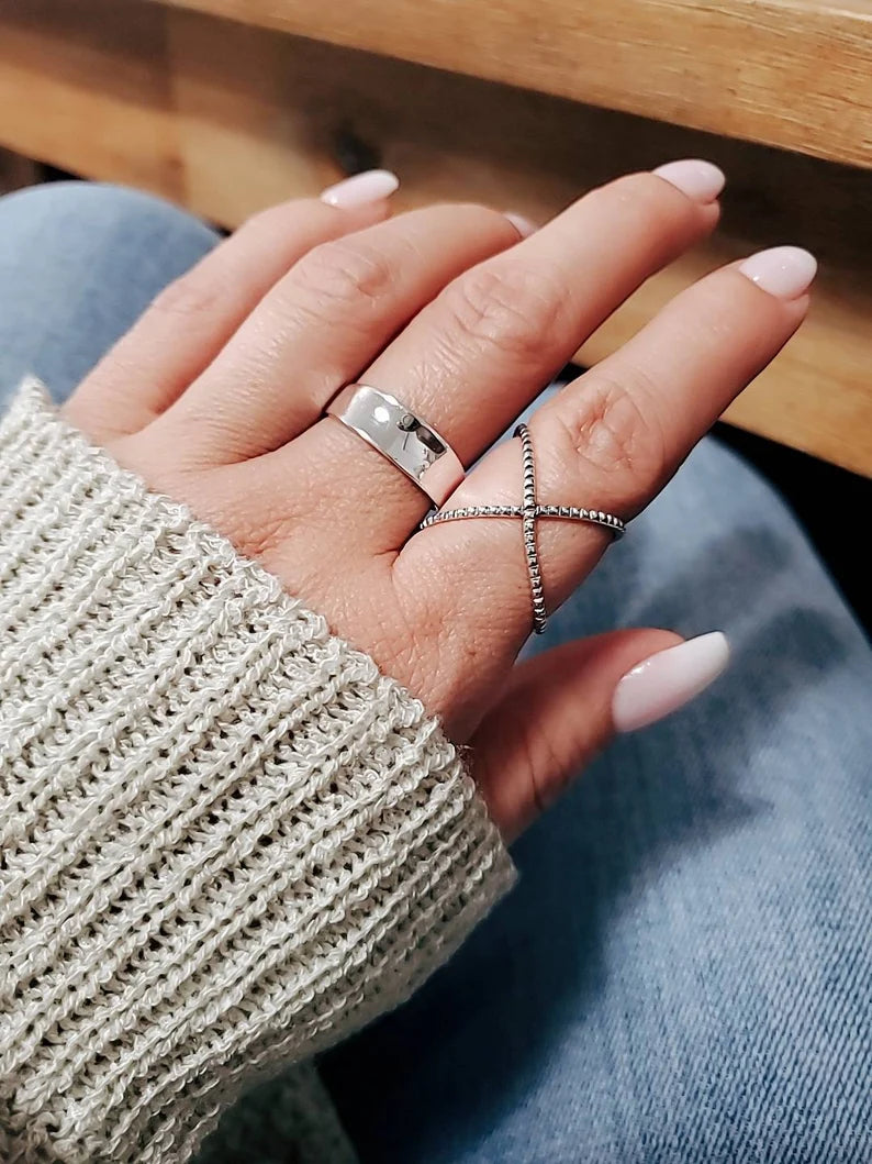 Sterling Silver Criss Cross Geometric Ring - view 7