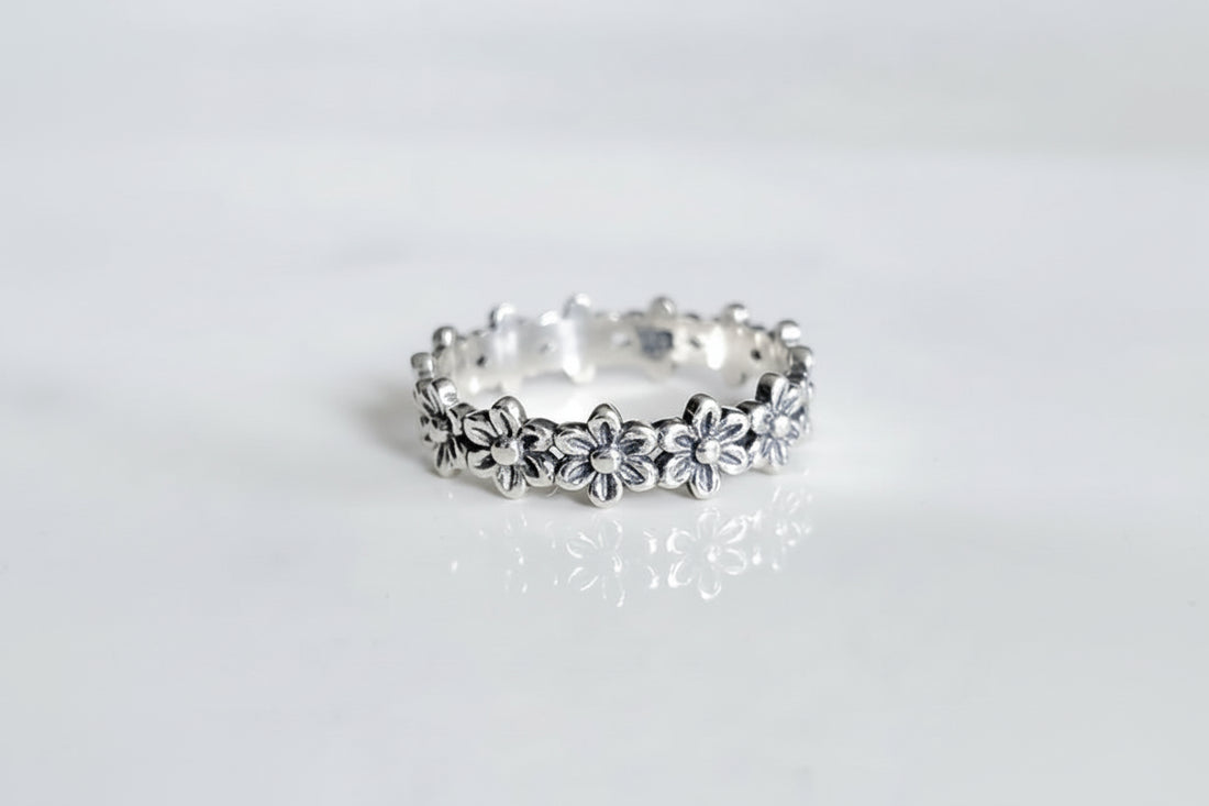 Sterling Silver Eternity Flower Ring