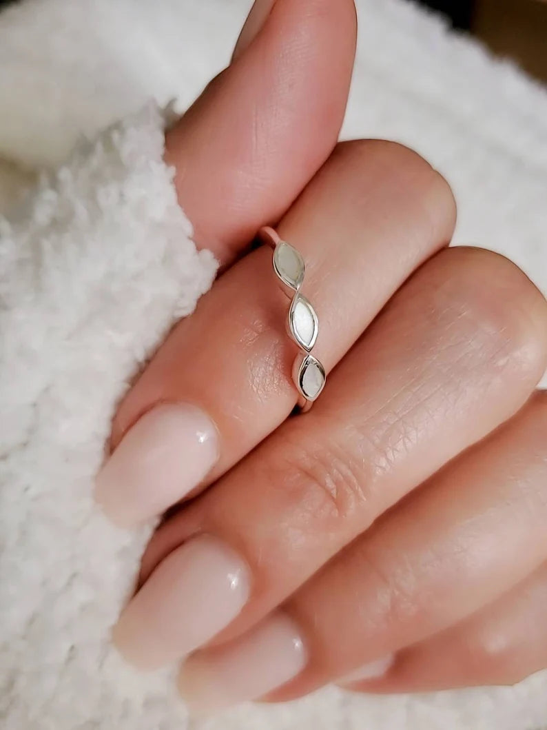 Sterling Silver Marquise Mother of Pearl Ring - view 7