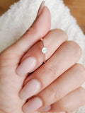 Sterling Silver 925 Solitaire Mother of Pearl Ring - view 4