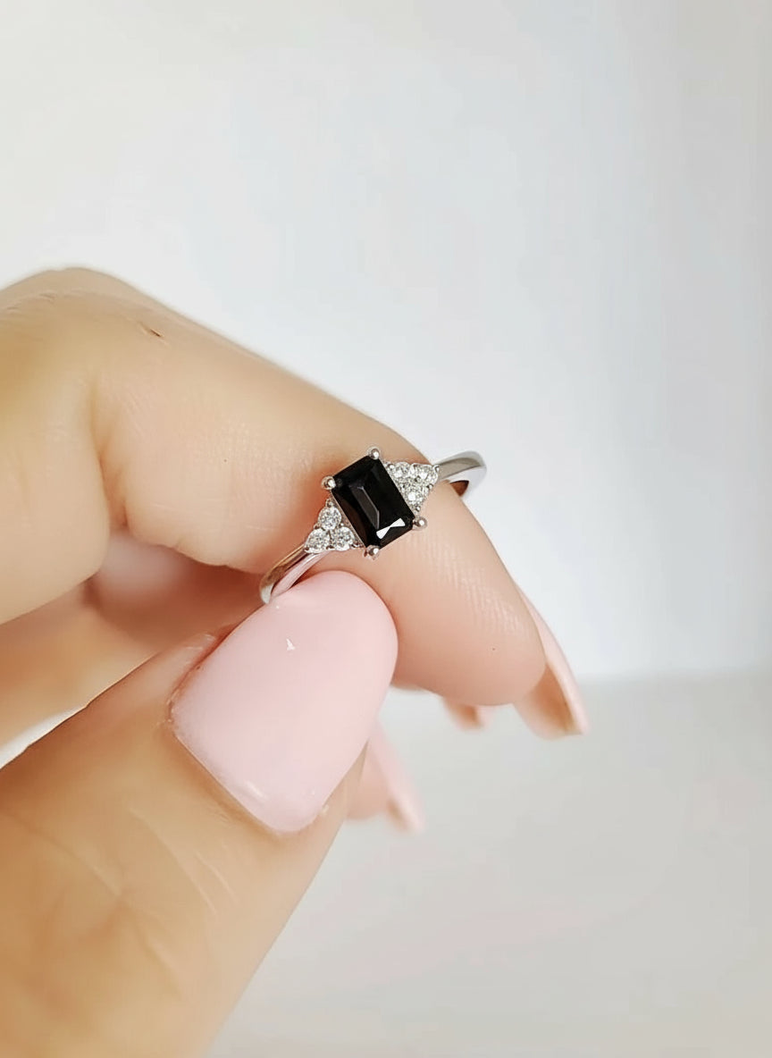 Sterling Silver 925 Onyx Princess Cut Ring - view 4