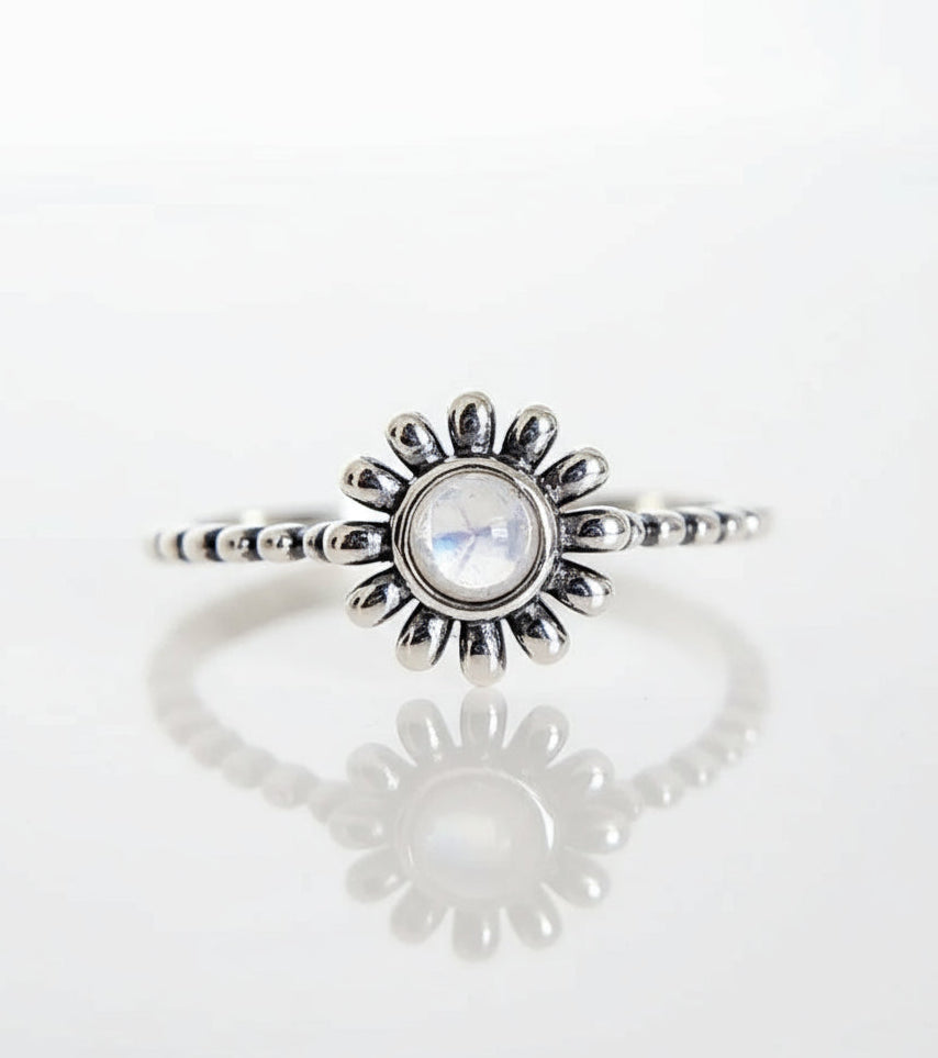 Sterling Silver 925 Moonstone Flower Ring