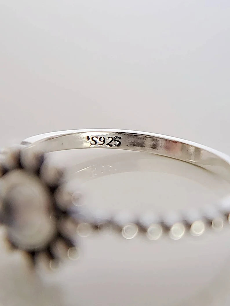 Sterling Silver 925 Moonstone Flower Ring - view 3