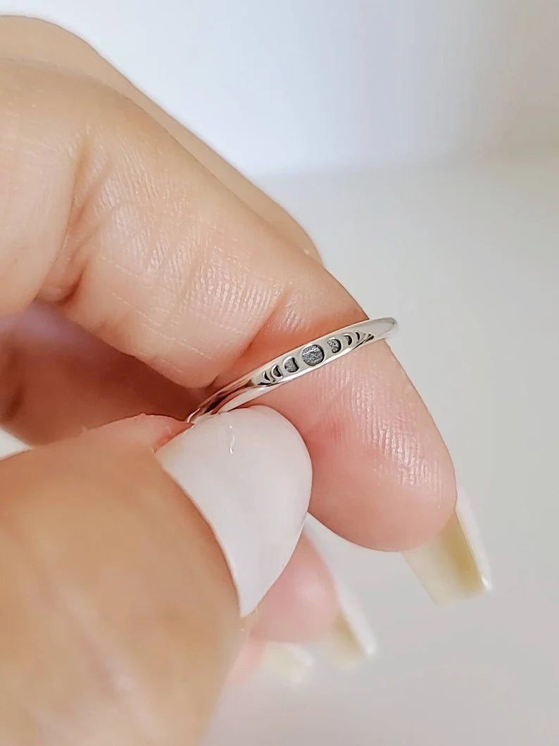 Sterling Silver 925 Moon Phases Dainty Ring - view 5