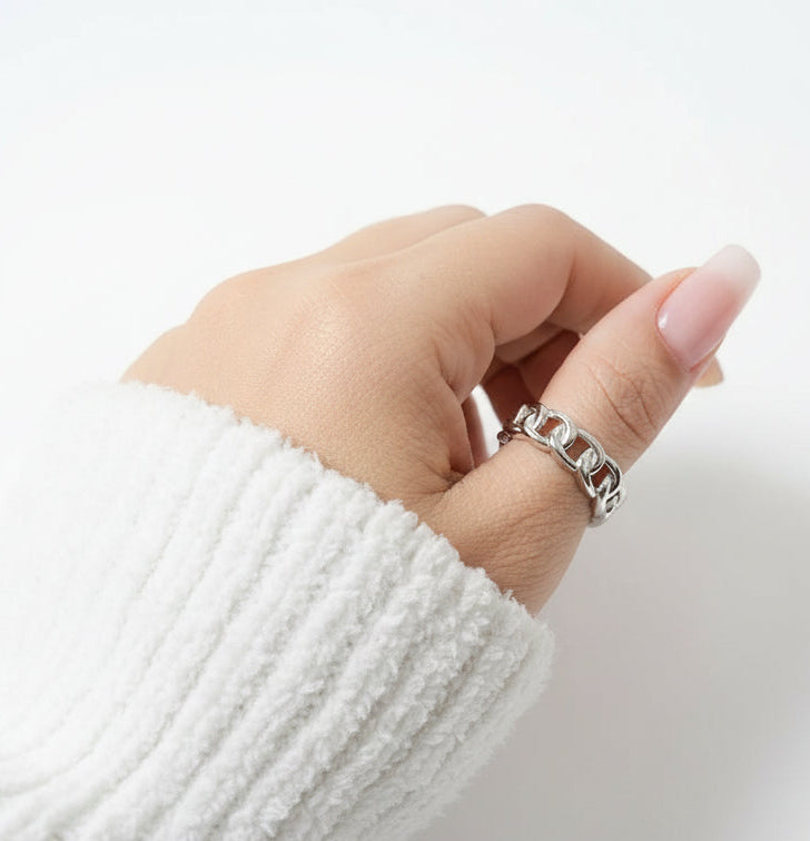 Sterling Silver Large Bold Chain Ring - view 4