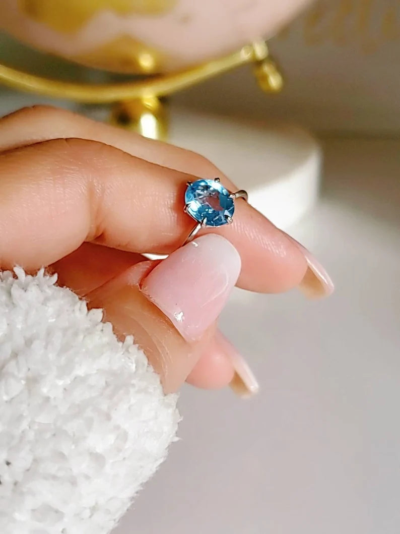 Sterling Silver Natural Topaz Ring - view 9