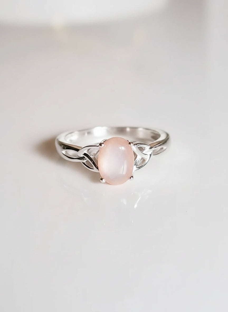 Sterling Silver Pink Mother of Pearl Ring