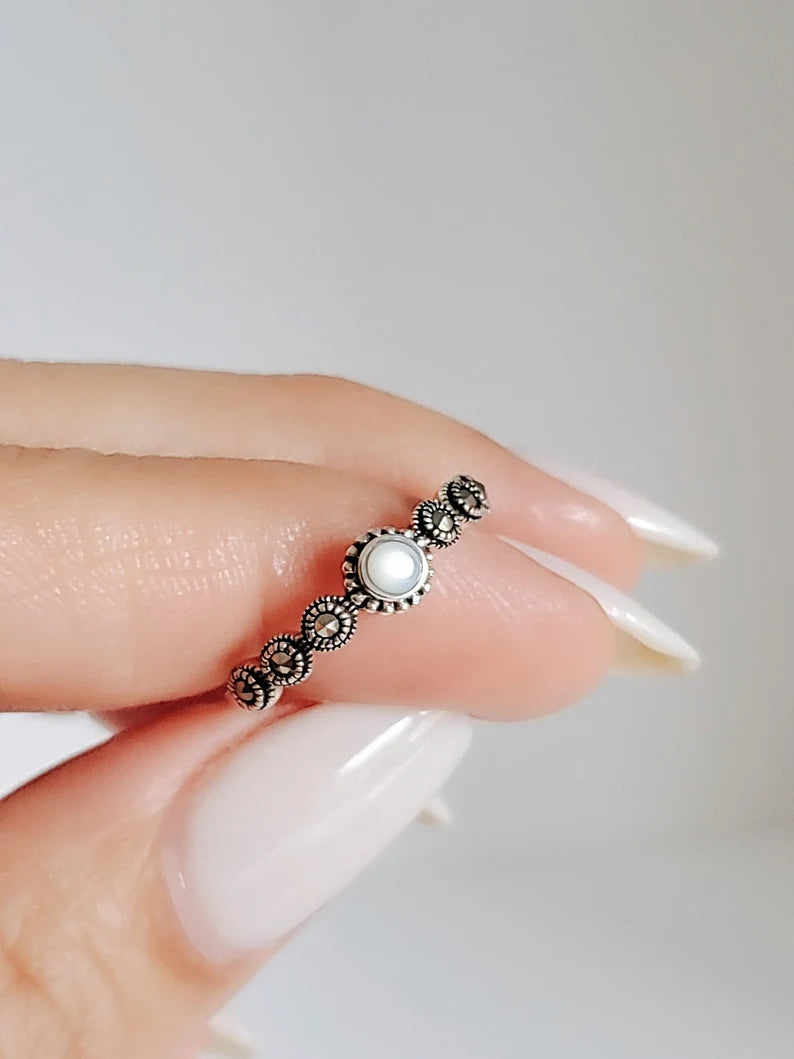 Sterling Silver Marquise Mother of Pearl Ring - view 4