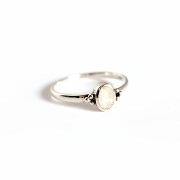 Sterling Silver Moonstone Ring