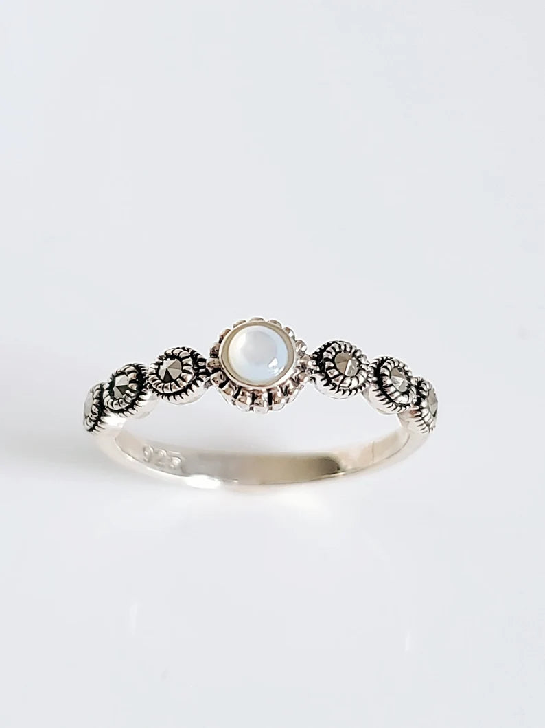 Sterling Silver Marquise Mother of Pearl Ring - view 3