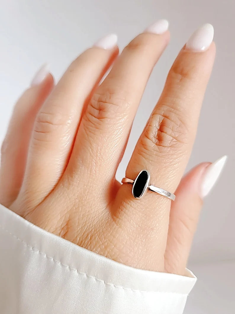 Dainty Onyx Sterling Silver Ring - view 6
