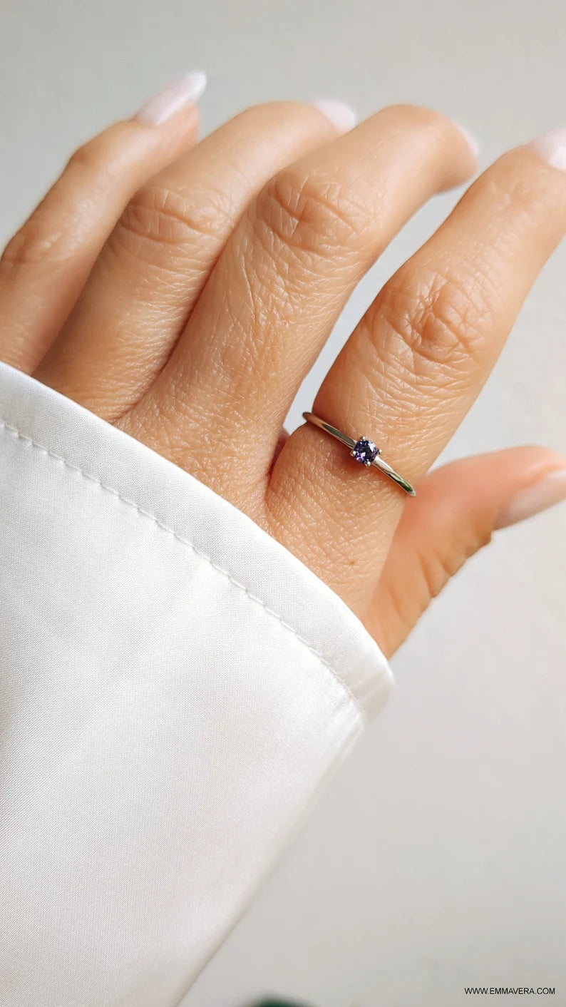 Sterling Silver Solitaire Amethyst Ring - view 8