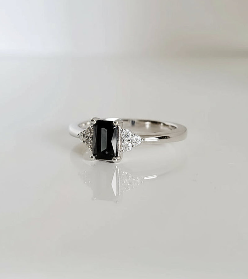 Sterling Silver 925 Onyx Princess Cut Ring - view 5