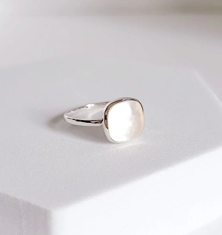 Sterling Silver Square Natural Mother of Pearl Ring