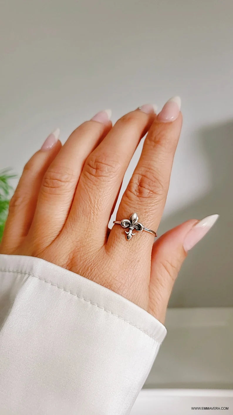 Dainty Sterling Silver Fleur De Lis Ring - view 8