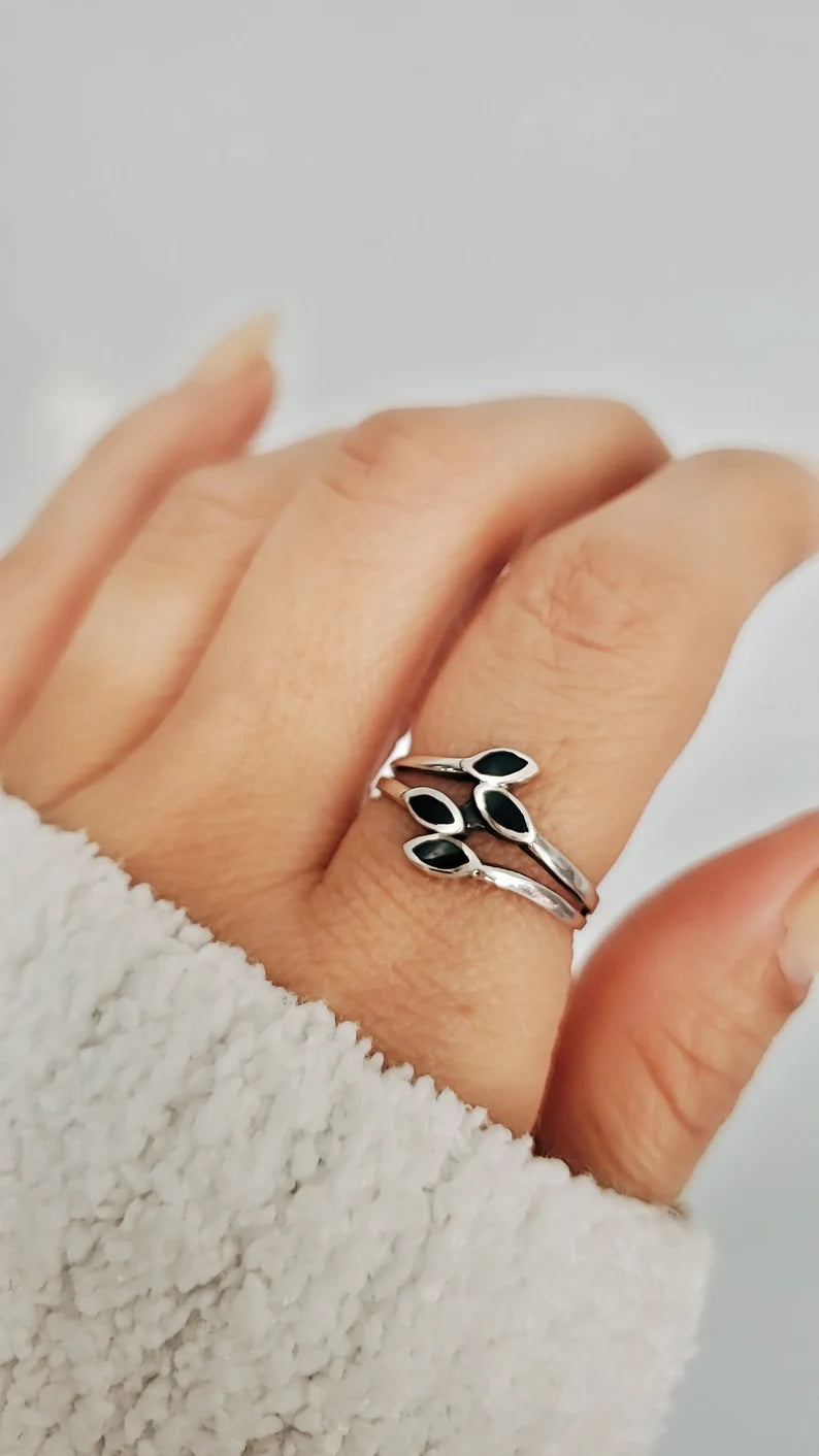 Sterling Silver Onyx Leaf Ring - view 6