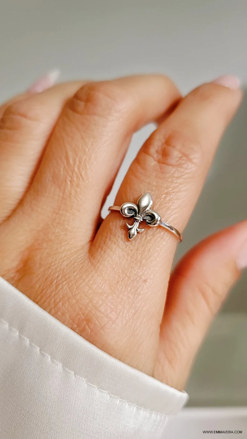 Dainty Sterling Silver Fleur De Lis Ring - view 7