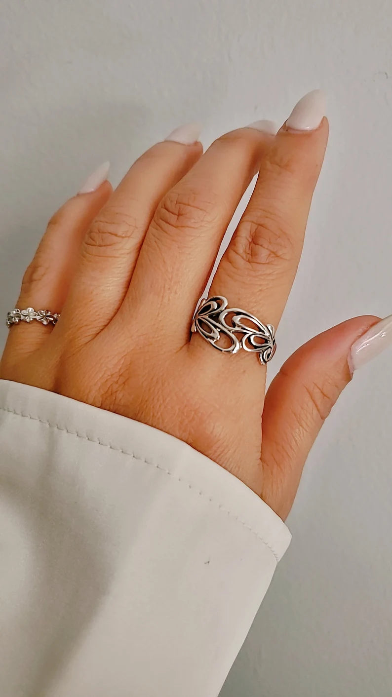 Sterling Silver Geometric Band Ring - view 2